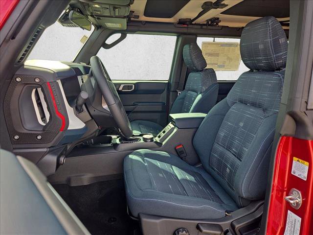 New 2026 Ford Bronco Heritage Edition image 4