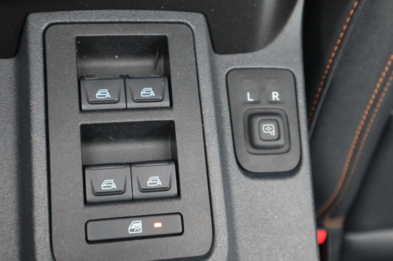 Used 2021 Ford Bronco Badlands image 87