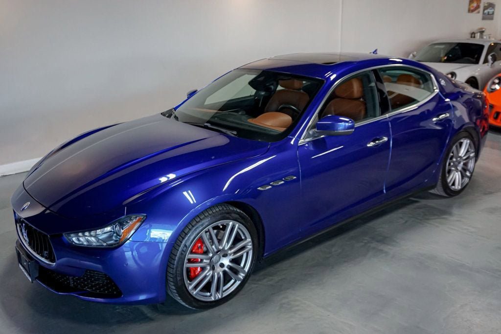 Used 2017 Maserati Ghibli S Q4 AWD/4WD image 35