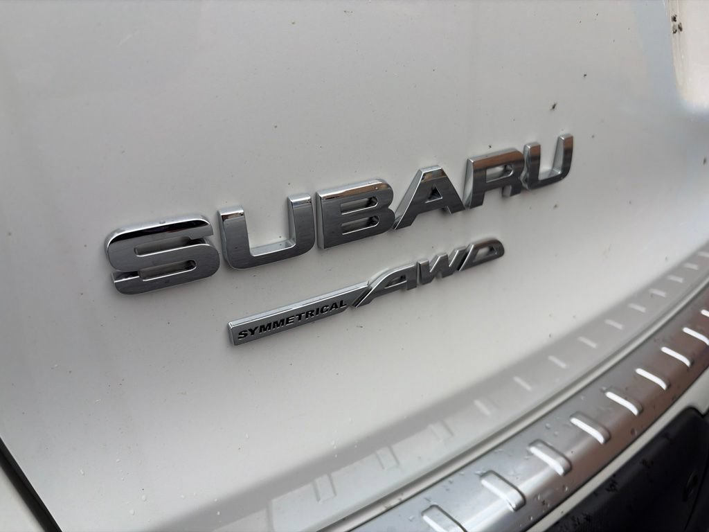 Used 2022 Subaru Ascent Limited w/ Technology Package AWD/4WD image 10