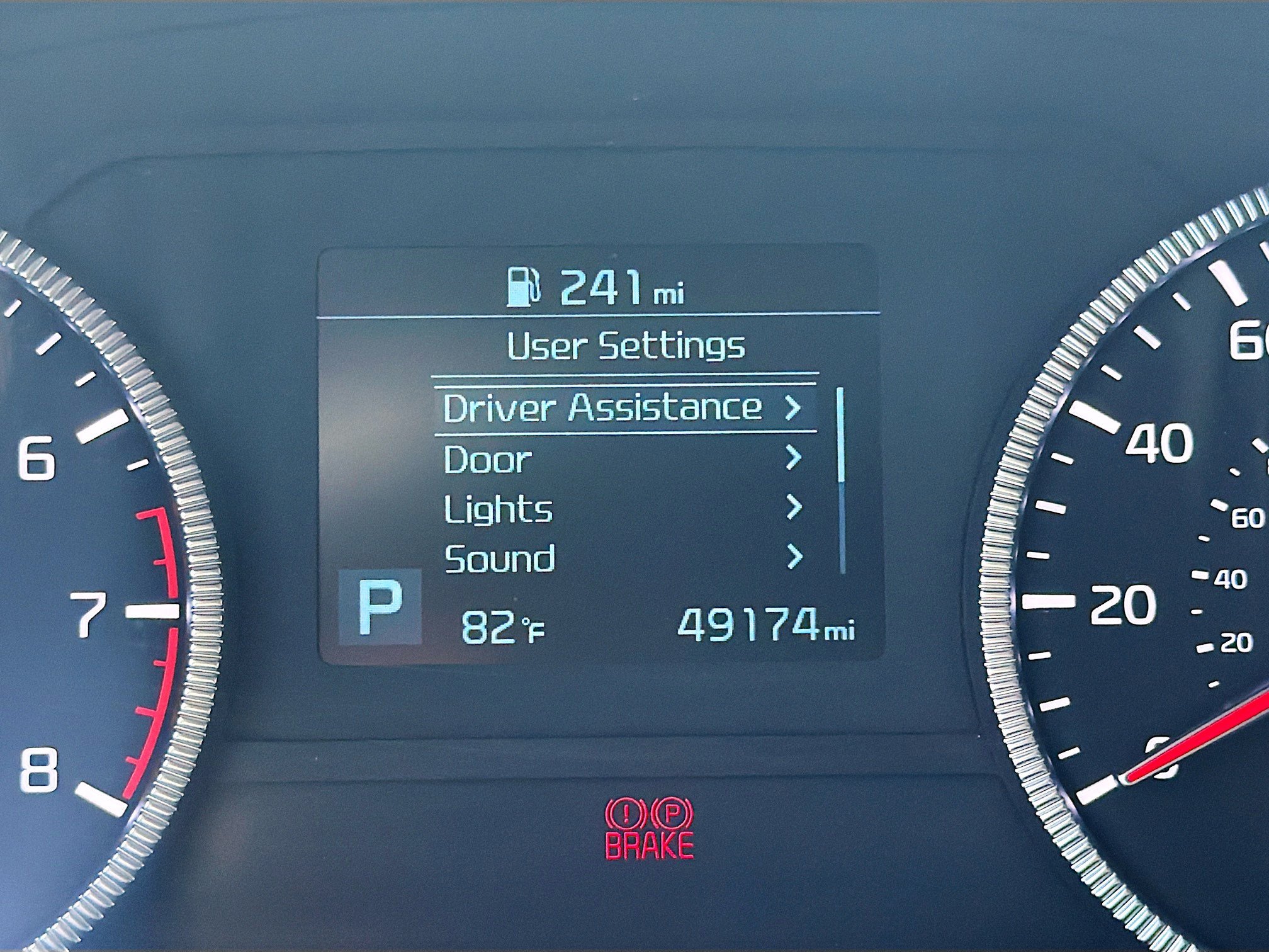 Used 2022 Kia Telluride LX AWD/4WD image 19