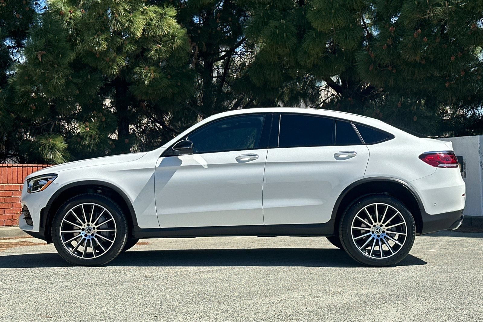 Certified 2021 Mercedes-Benz GLC 300 4MATIC Coupe image 7