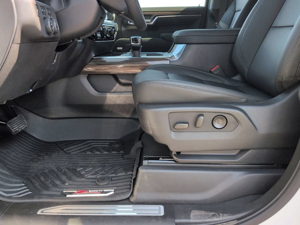 New 2026 Chevrolet Silverado 1500 LT Trail Boss w/ Convenience Package II AWD/4WD image 10