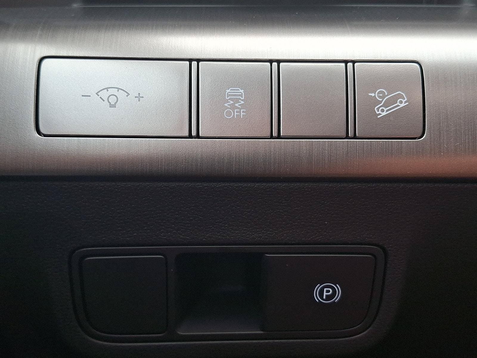 New 2026 Hyundai Kona SEL Premium AWD/4WD image 18