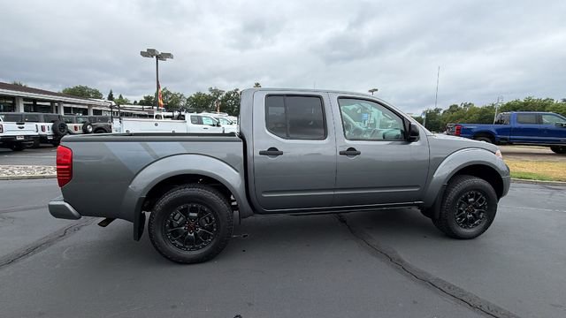 Used 2020 Nissan Frontier SV AWD/4WD image 3
