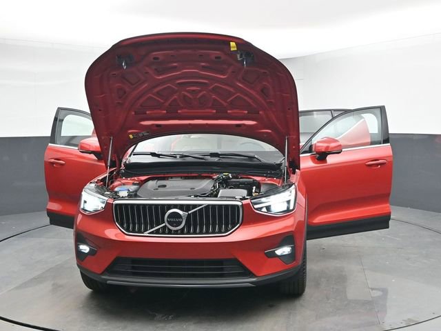 Used 2023 Volvo XC40 B5 Ultimate w/ Climate Package image 54