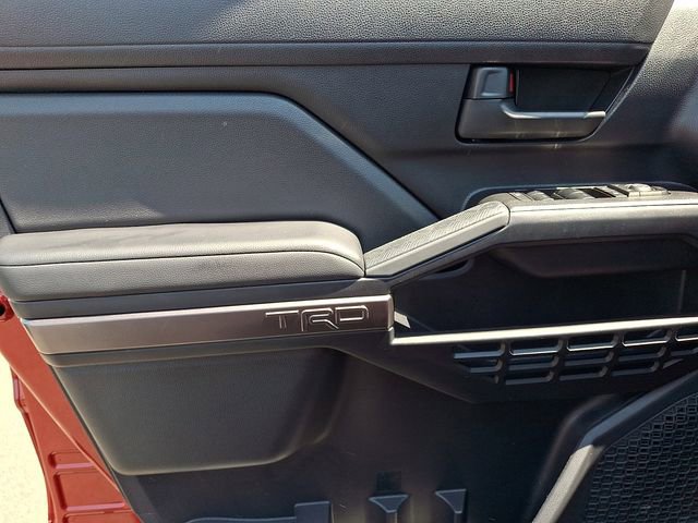 Used 2025 Toyota 4Runner TRD Sport AWD/4WD image 12
