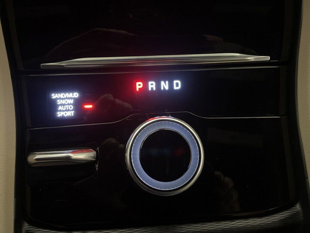 Used 2023 Jeep Grand Cherokee Limited image 10