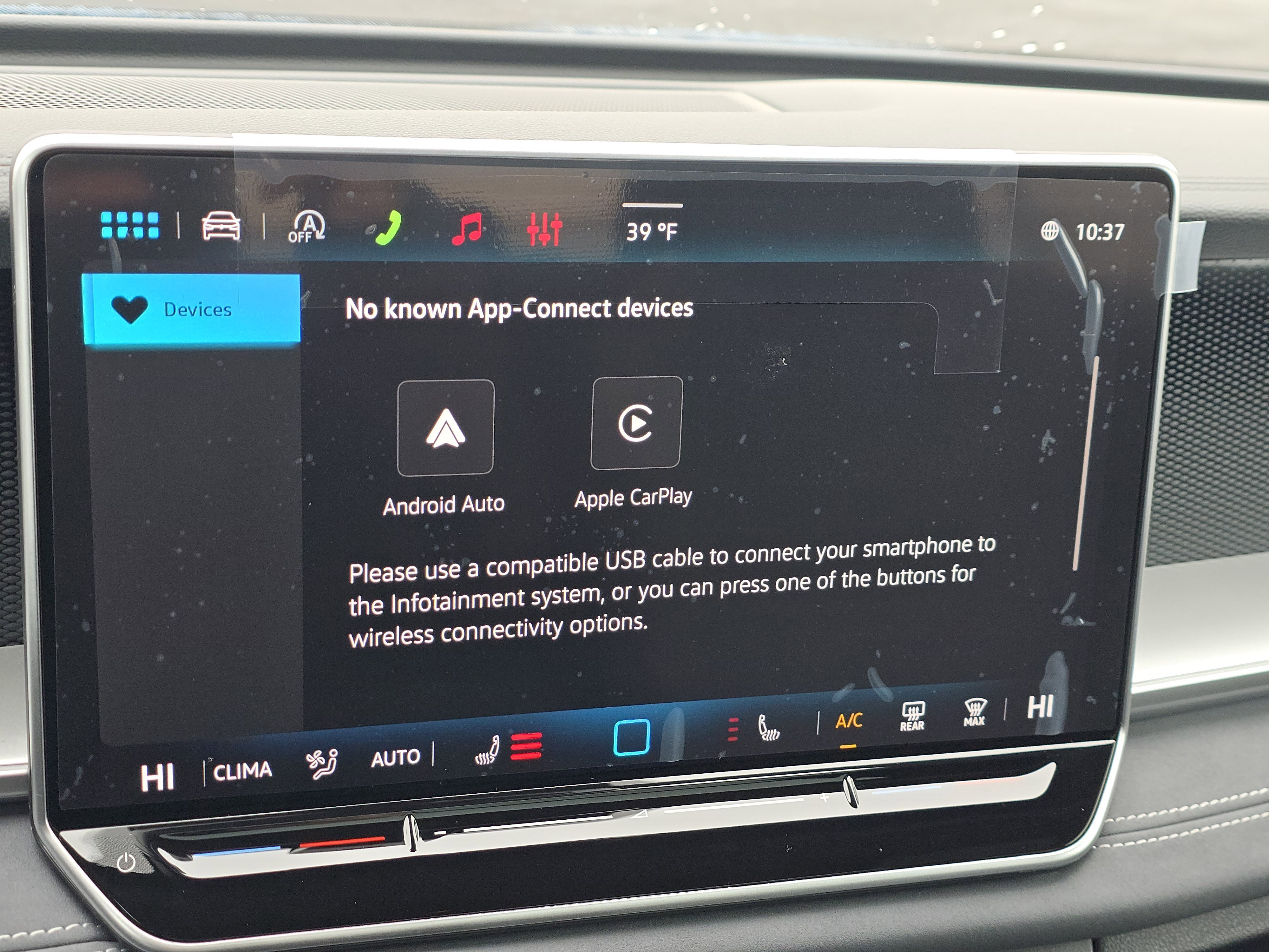 New 2026 Volkswagen Tiguan SE R-Line image 11