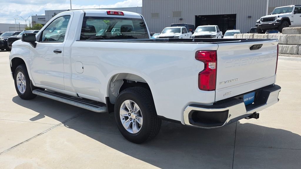 Used 2025 Chevrolet Silverado 1500 W/T RWD image 3