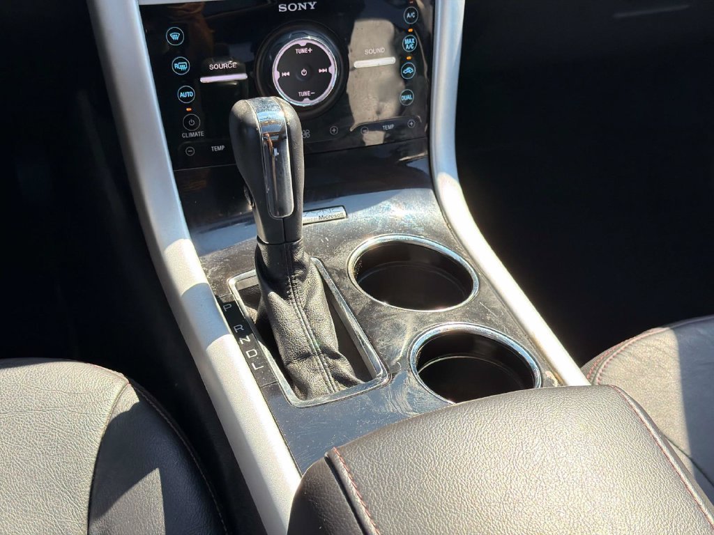 Used 2013 Ford Edge Limited FWD image 17