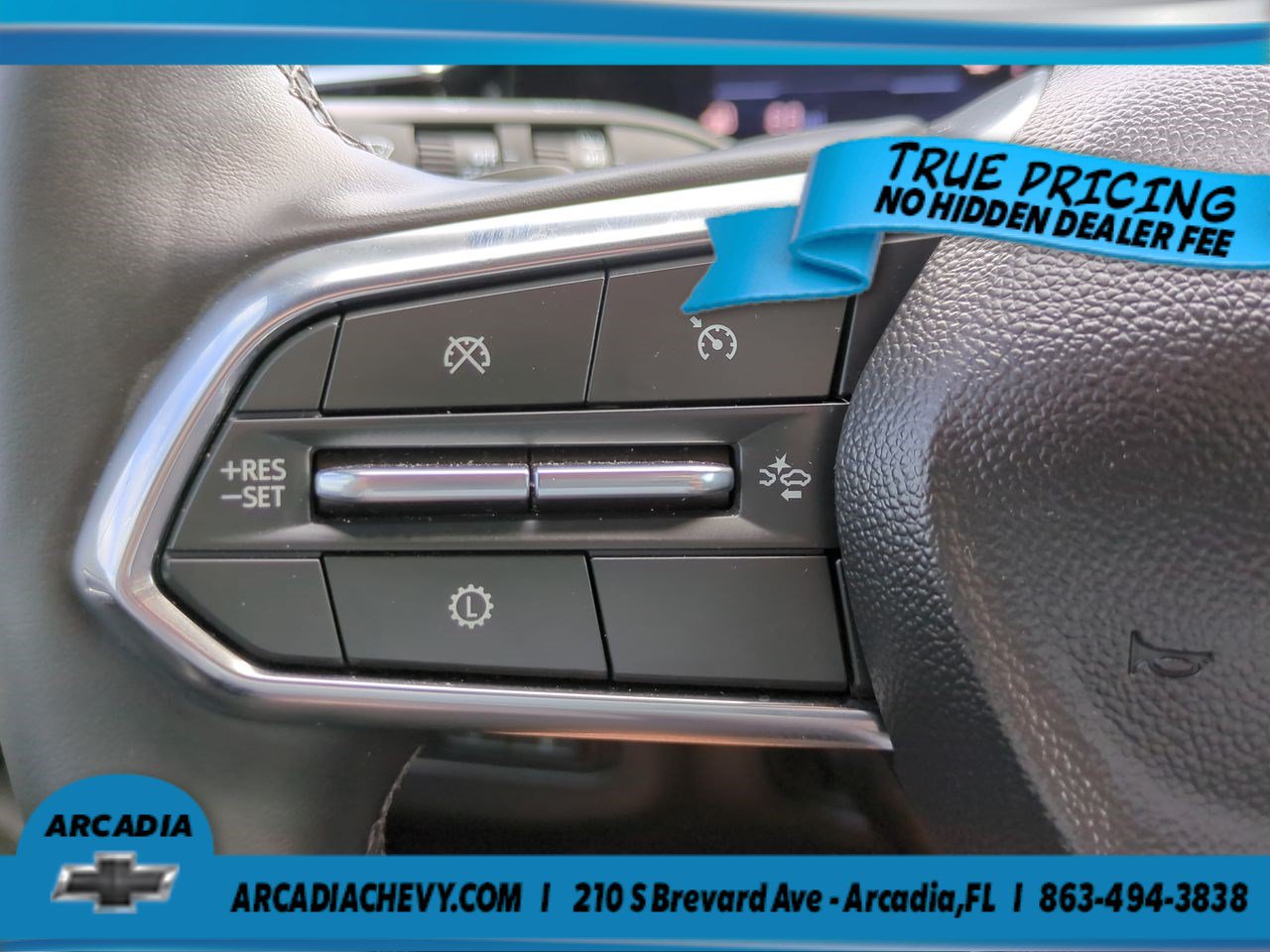 Used 2025 Chevrolet Suburban LT w/ Comfort Package RWD image 25
