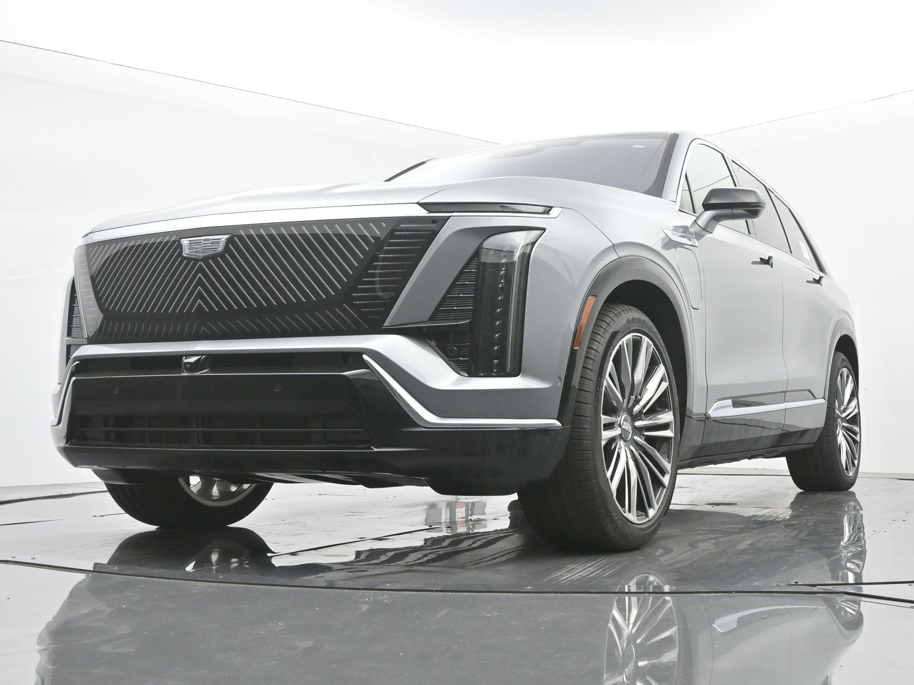 New 2026 Cadillac Vistiq Premium Luxury w/ LPO, Floor Liner Package image 15