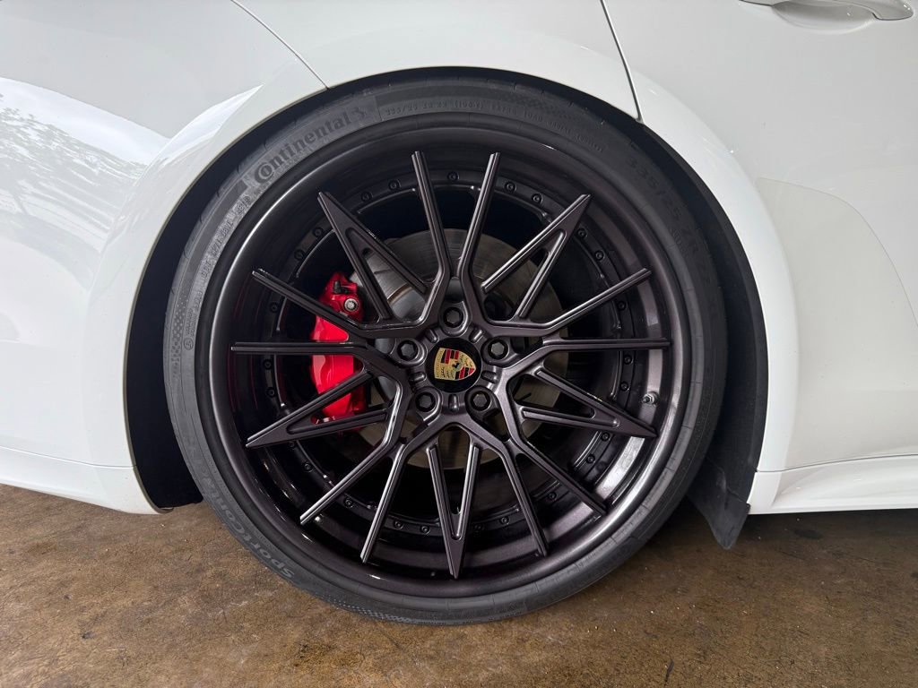 Used 2019 Porsche Panamera GTS AWD/4WD image 30