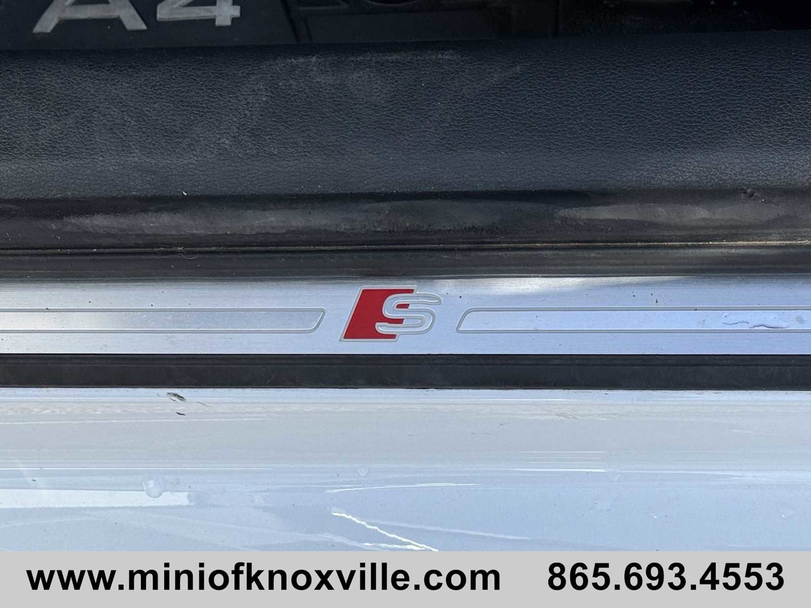 Used 2023 Audi A4 2.0T Premium w/ Convenience Package image 12