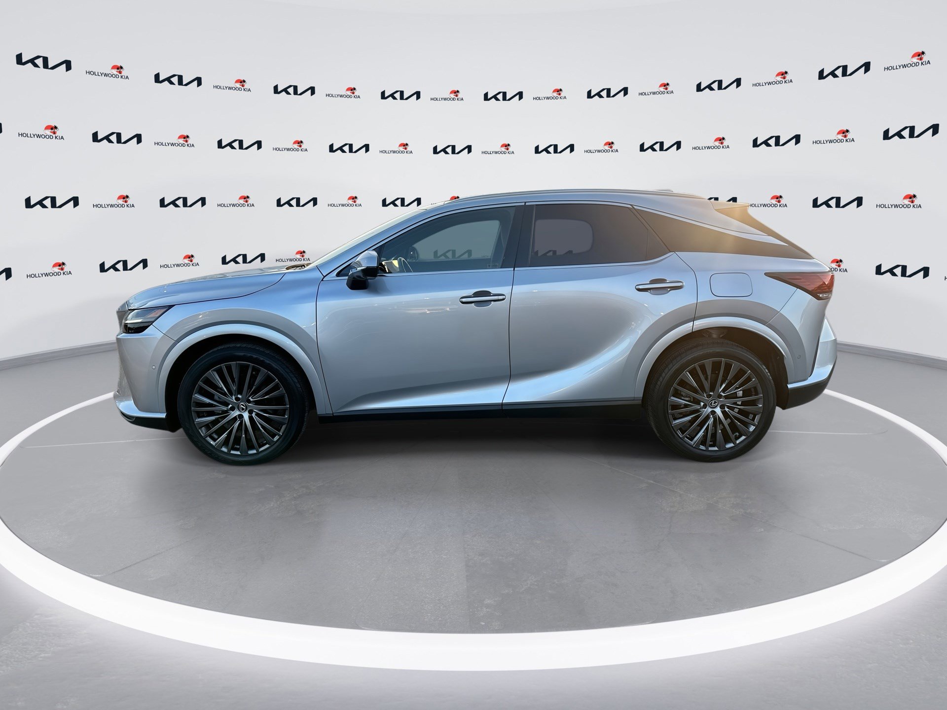 Used 2024 Lexus RX 350 w/ Convenience Package image 5