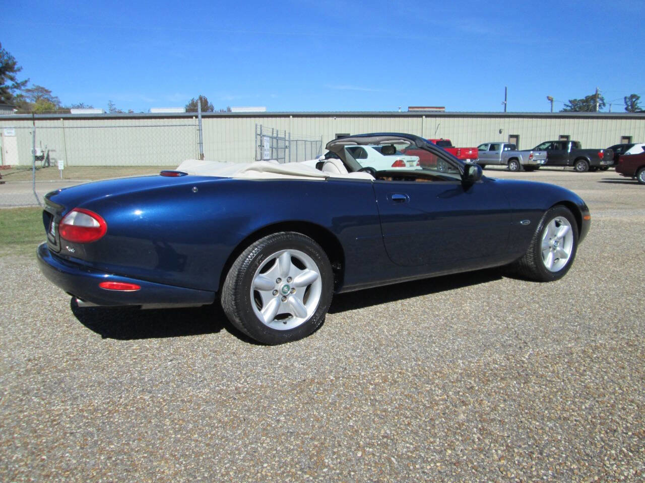 Used 1998 Jaguar XK8 XK8 2dr Convertible image 69