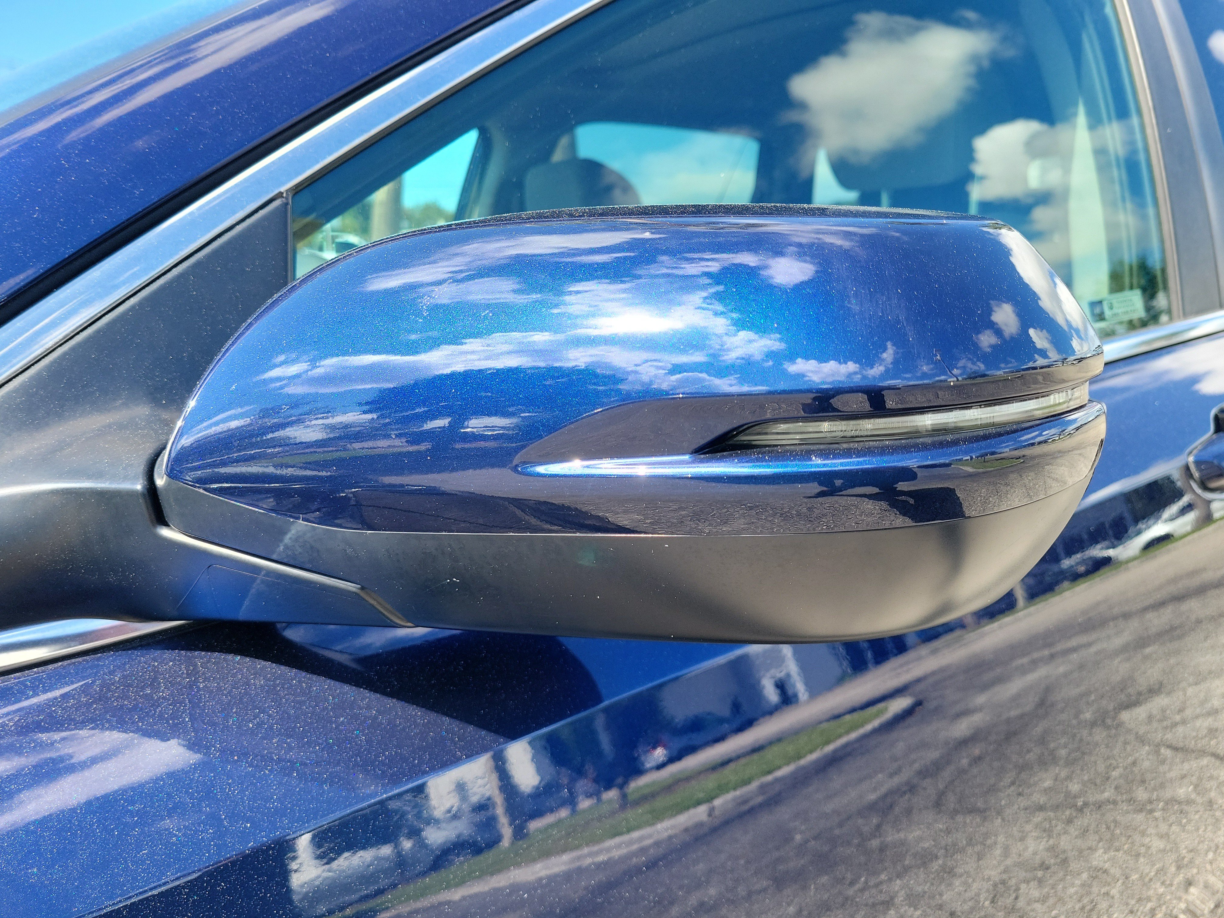 Used 2018 Honda CR-V EX image 12