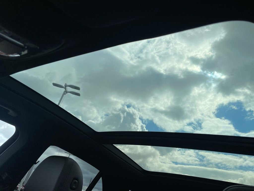 Used 2022 Mercedes-Benz GLE 350 4MATIC image 24