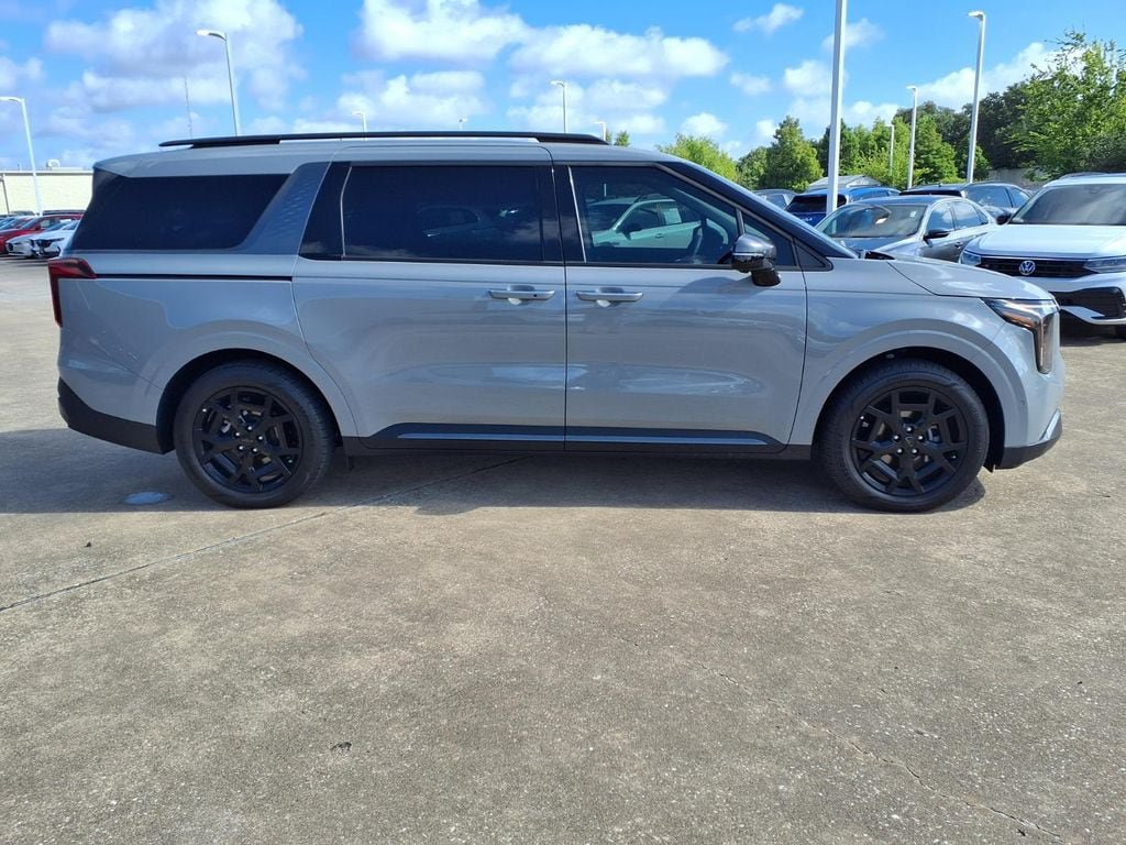 Certified 2026 Kia Carnival SX Prestige FWD image 6