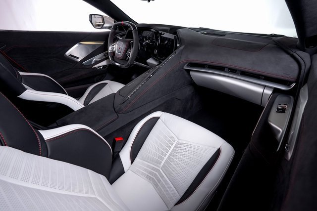 Used 2023 Chevrolet Corvette Z06 image 52