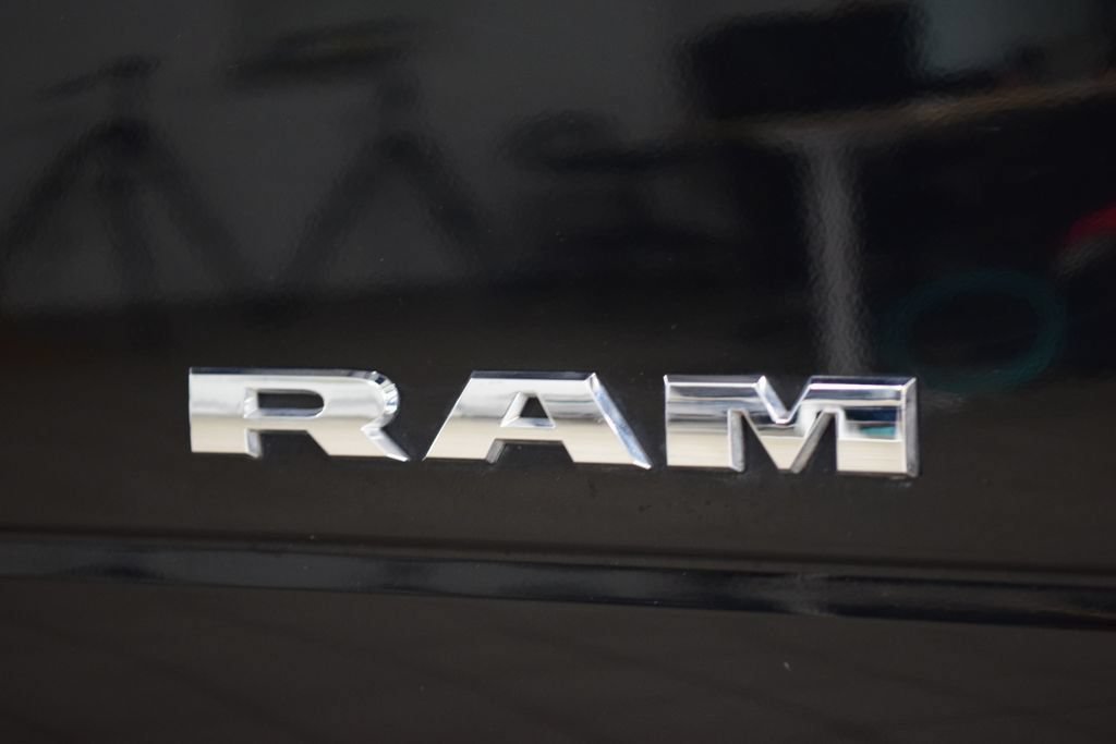Used 2022 RAM 3500 Tradesman AWD/4WD image 11