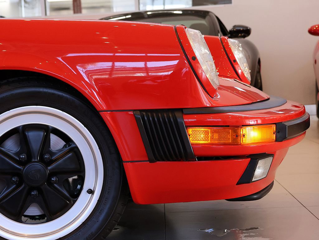 Used 1988 Porsche 911 Carrera image 17