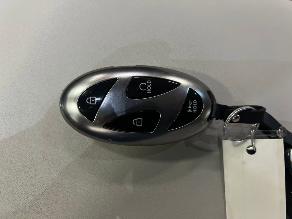 Used 2025 Hyundai Sonata SEL FWD image 31