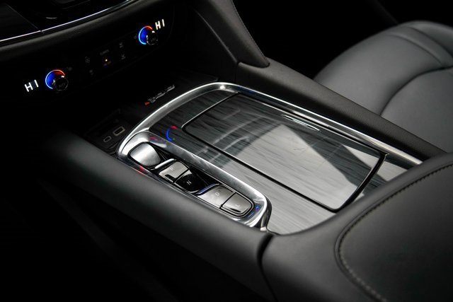 Used 2023 Buick Enclave Essence w/ Experience Buick Package image 32