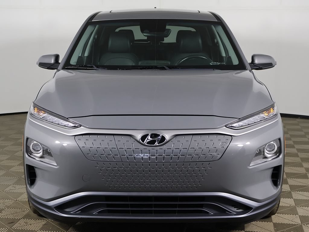 Used 2021 Hyundai Kona Limited w/ Cargo Package FWD image 11