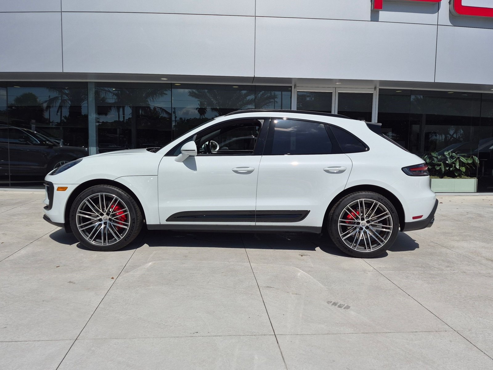New 2026 Porsche Macan S AWD/4WD image 2
