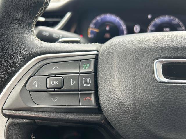 Used 2022 Jeep Grand Cherokee L Altitude image 24