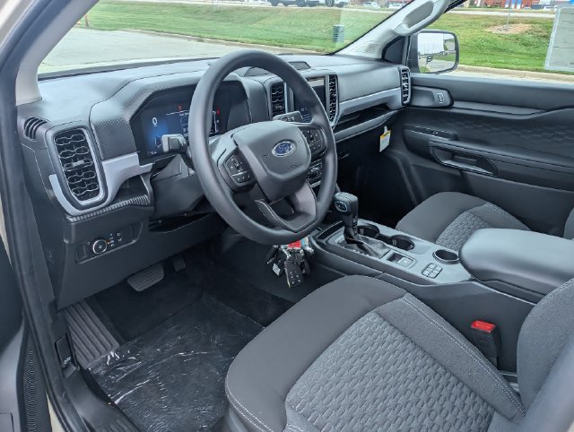 New 2026 Ford Ranger XL w/ Trailer Tow Package RWD image 17