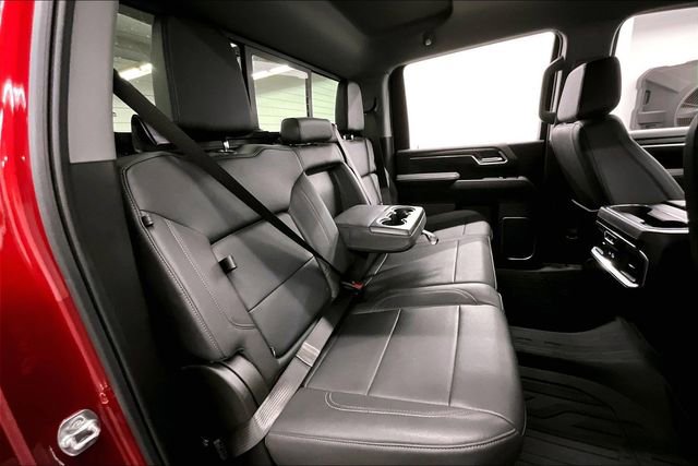 Used 2025 GMC Sierra 2500 SLT w/ SLT Convenience Package image 24
