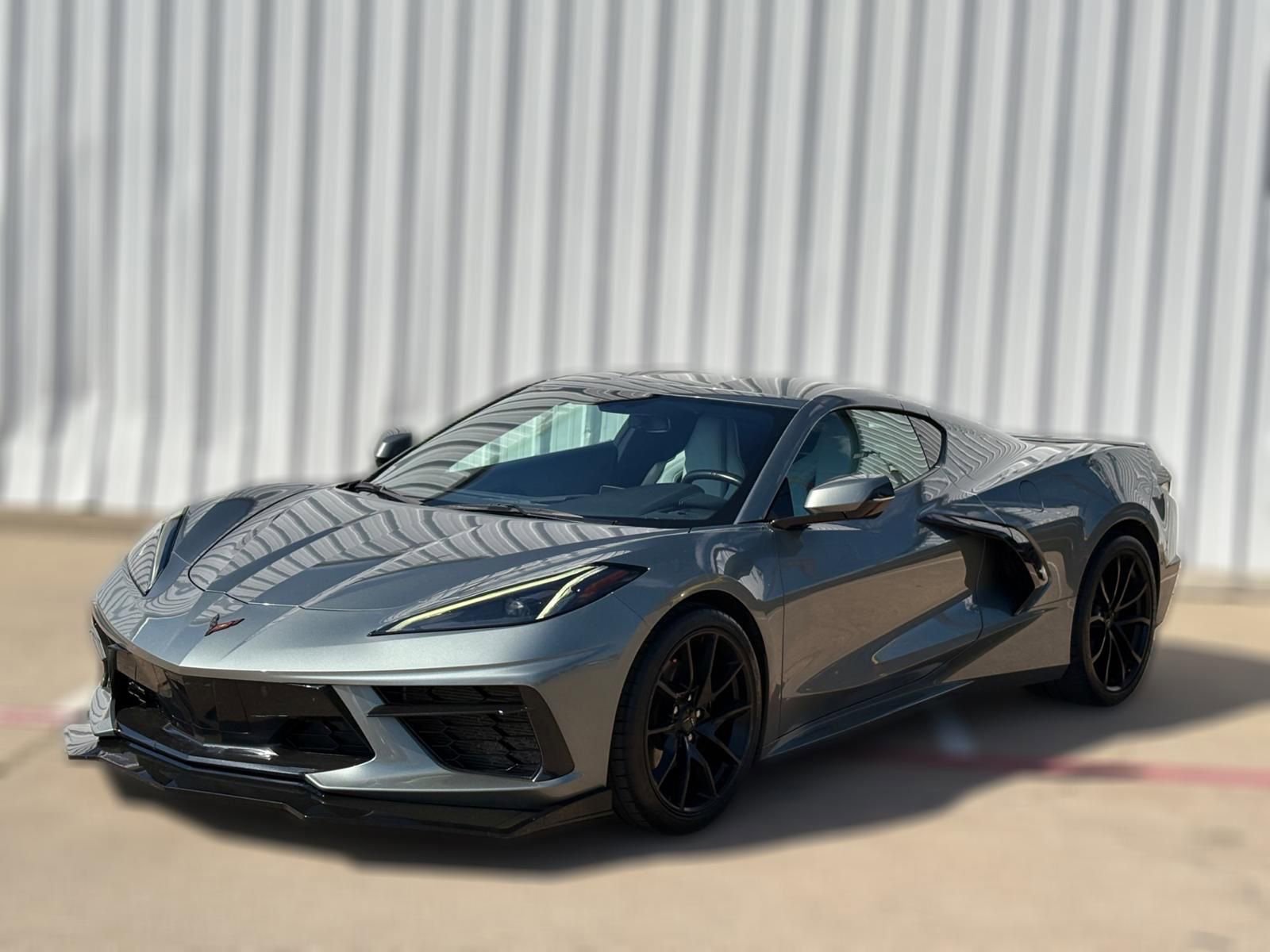 Used 2023 Chevrolet Corvette Stingray Coupe w/ 1LT RWD image 2