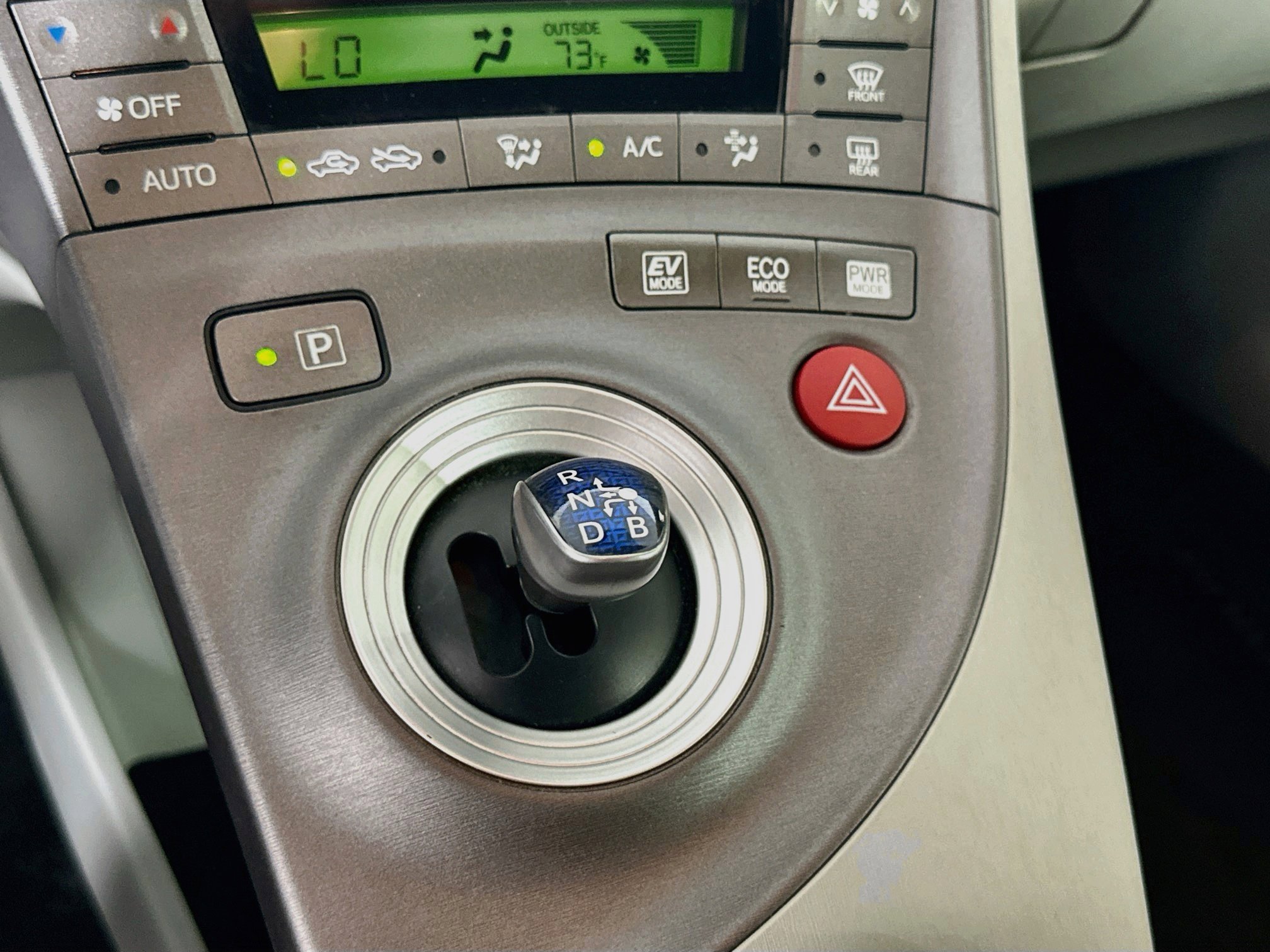 Used 2015 Toyota Prius Three w/ Solar Roof Package FWD image 23