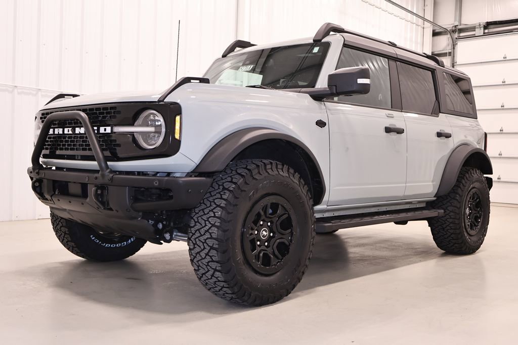 Certified 2023 Ford Bronco Wildtrak image 6
