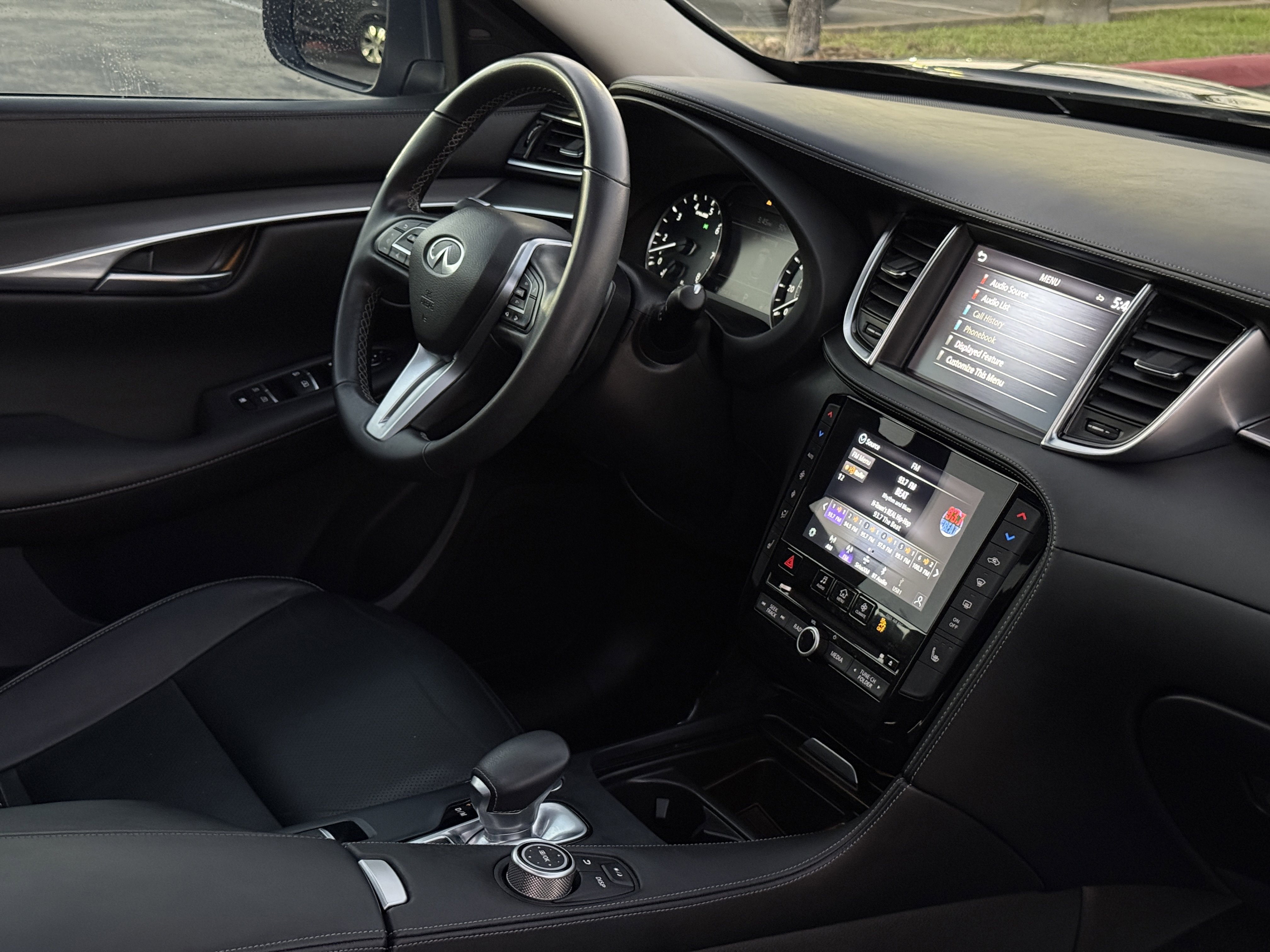 Used 2022 INFINITI QX50 Luxe FWD image 14