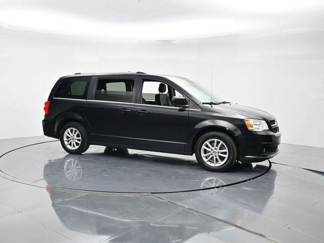 Used 2019 Dodge Grand Caravan SXT image 4