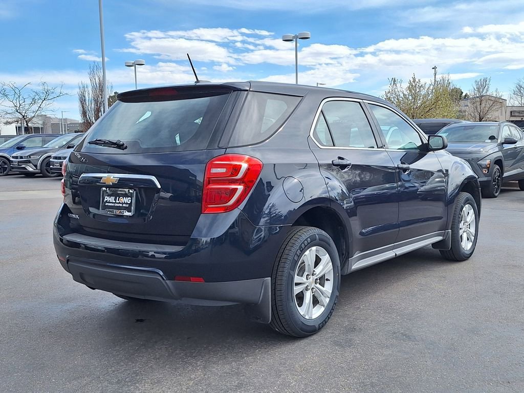 Used 2017 Chevrolet Equinox LS image 3