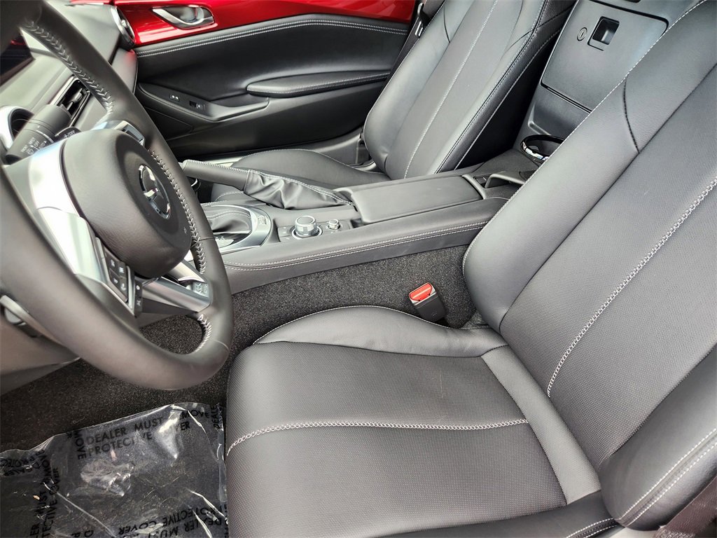 New 2025 MAZDA MX-5 Miata Grand Touring w/ Weather Package image 6