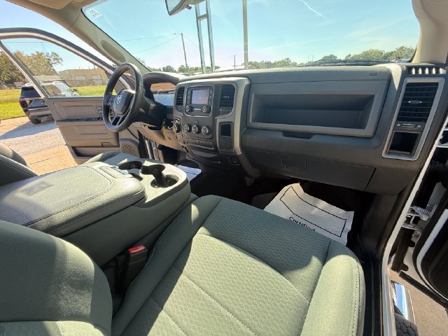 Used 2015 RAM 1500 Express AWD/4WD image 22