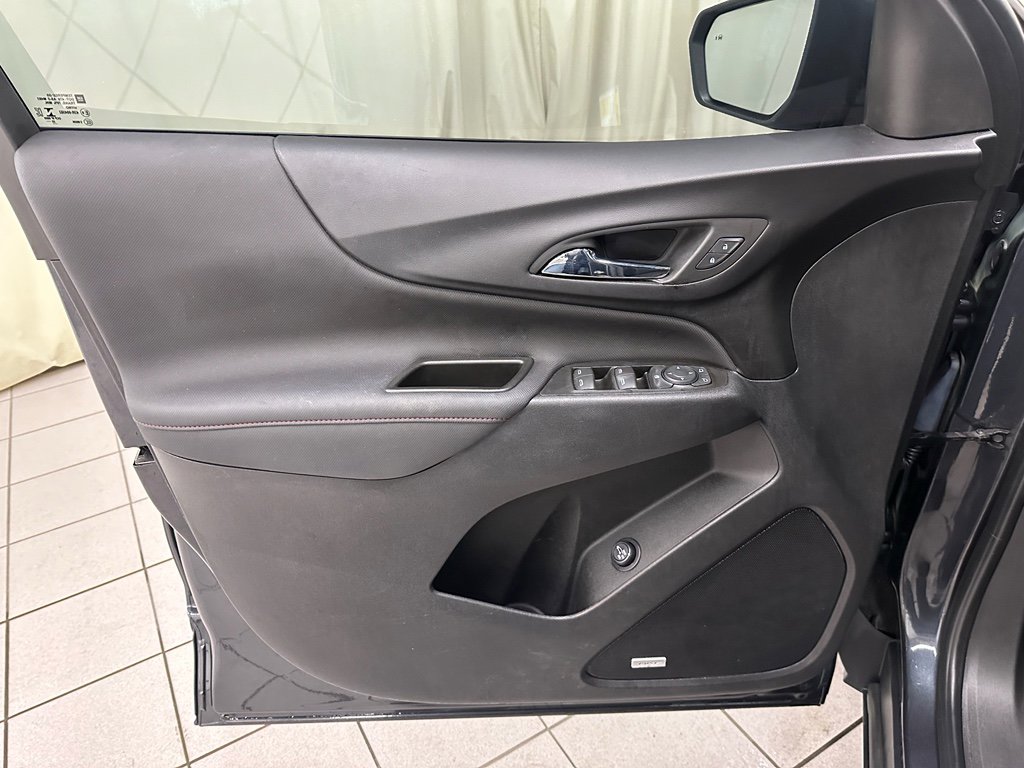 Certified 2022 Chevrolet Equinox RS w/ RS Leather Package image 31