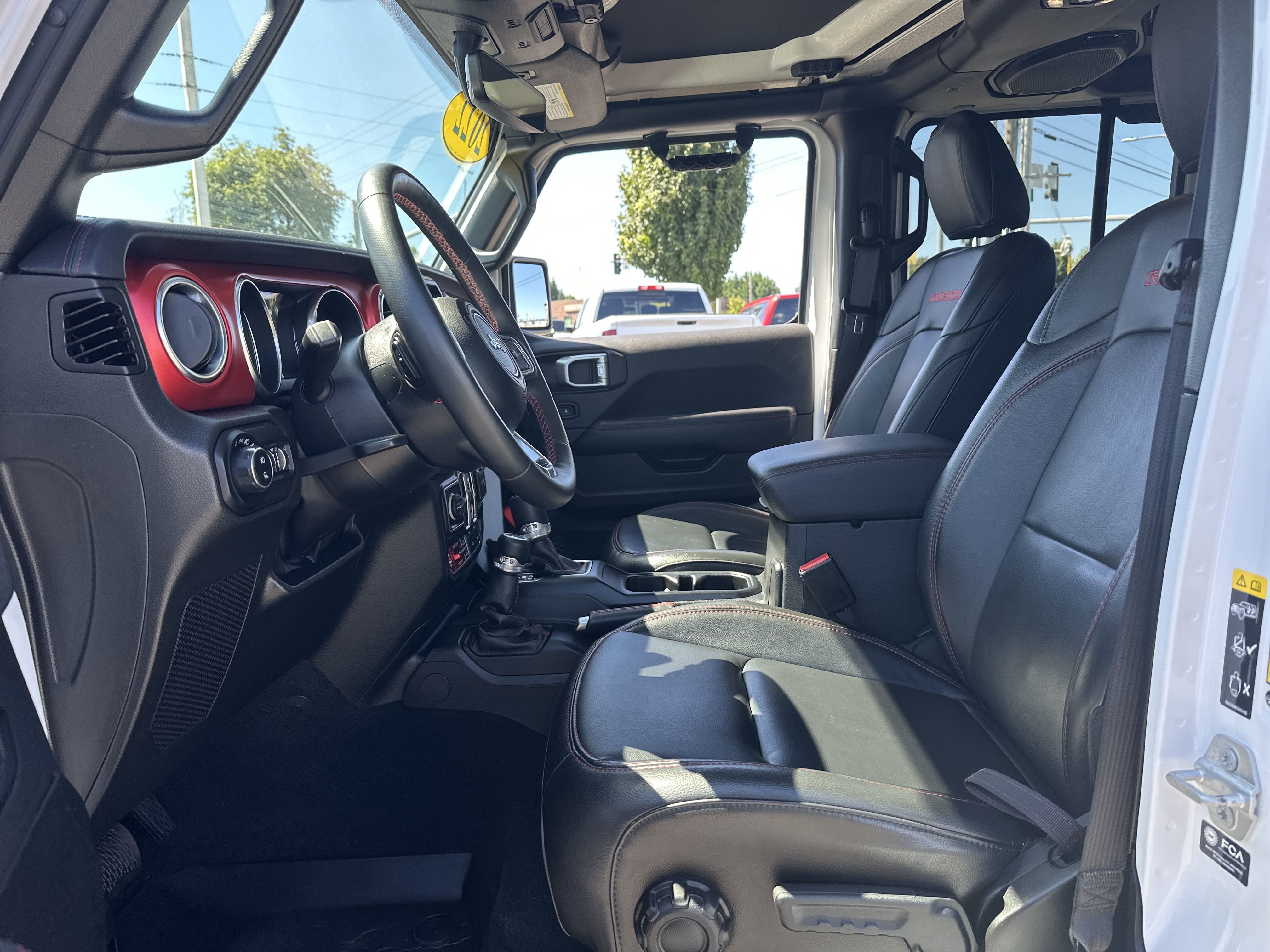 Used 2022 Jeep Gladiator Rubicon w/ LED Lighting Group AWD/4WD image 10