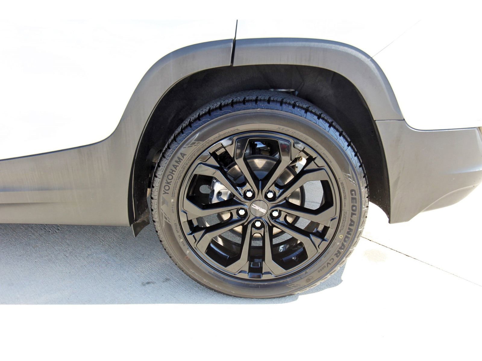 Used 2022 GMC Terrain SLT w/ Tech Package image 34