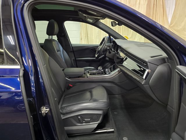Used 2020 Audi Q7 3.0T Premium w/ Convenience Package AWD/4WD image 41
