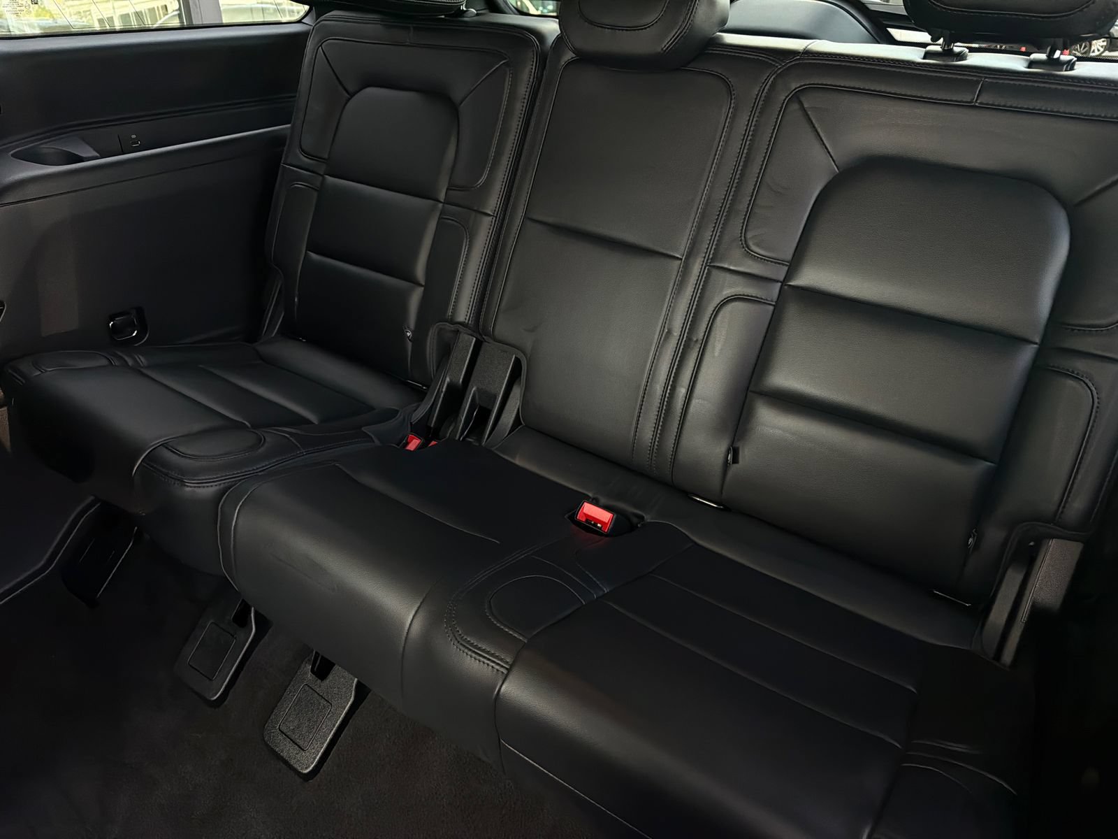 Used 2022 Lincoln Navigator Reserve AWD/4WD image 22