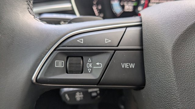 Used 2024 Audi Q3 2.0T Premium Plus w/ Premium Plus Package image 31