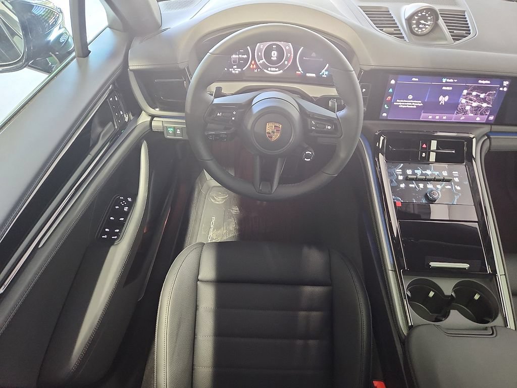 New 2026 Porsche Panamera 4 AWD/4WD image 12