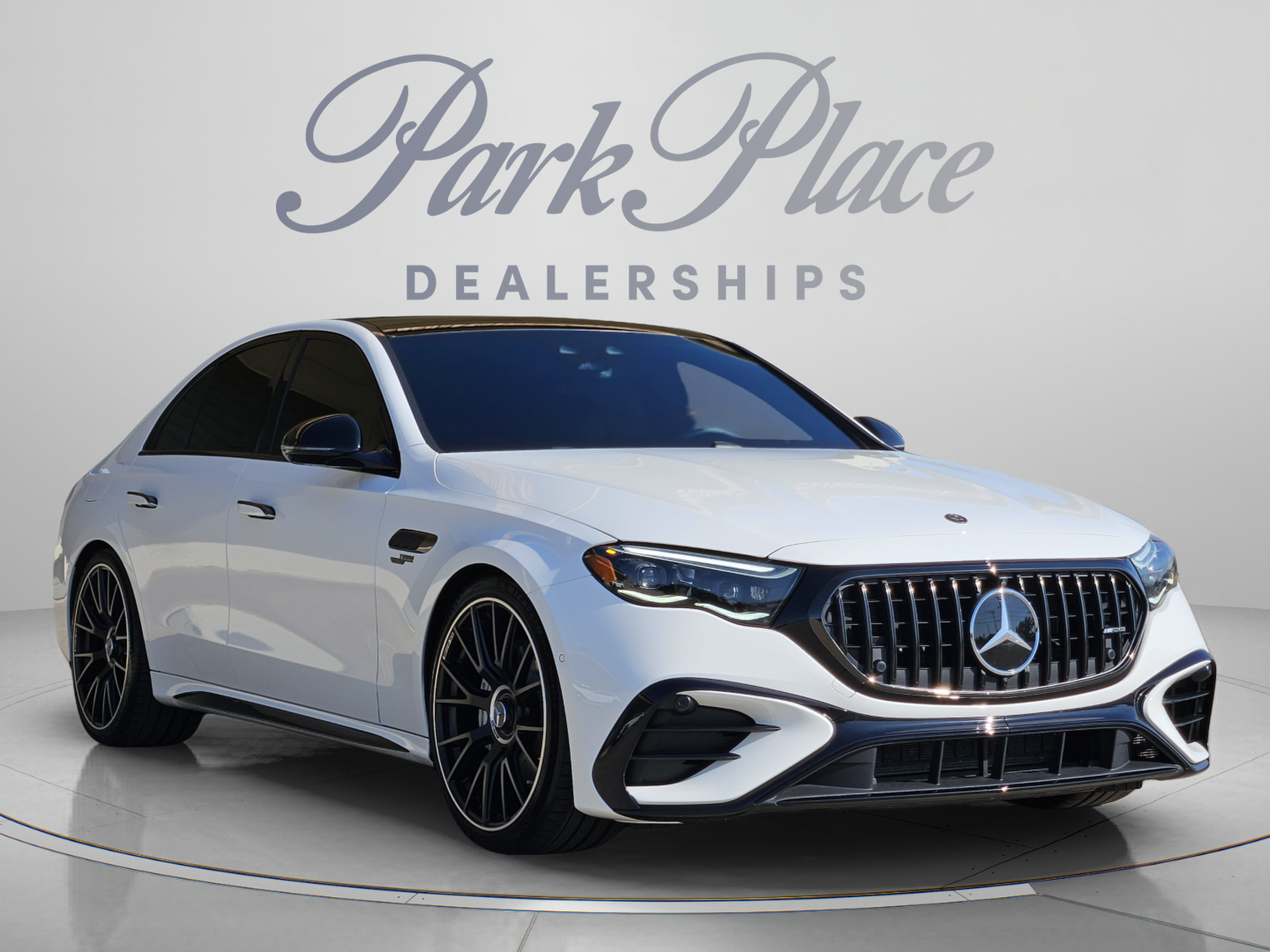 Used 2025 Mercedes-Benz E 53 AMG e 4MATIC Sedan image 7